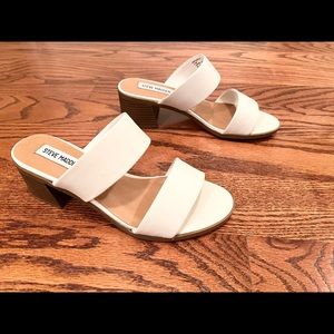 Steve Madden white sandal with low block heel- worn once - like new